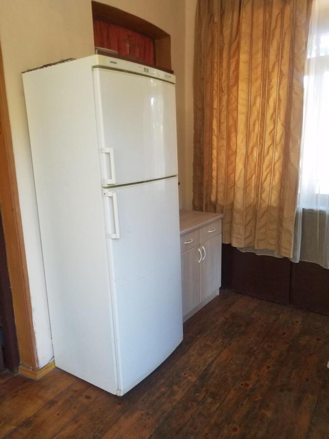 Уиут Ниниа Сад Appartement Tbilisi Buitenkant foto